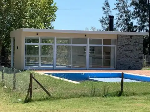 HERMOSO DORMIS EN BARRIO COMARCAS