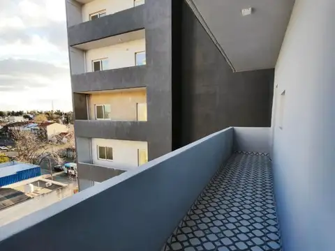 Departamento en Venta en Jose Leon Suarez, USD 95.000