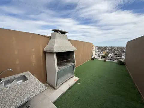 Departamento Monoambiente con Terraza Exclusiva en Alquiler