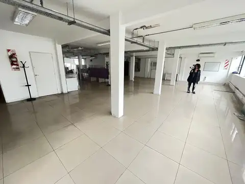 Oficina en Venta al Noroeste