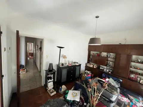 Depto Tipo Casa en Alquiler con 1 cocheras