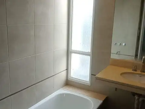 Departamento en Alquiler con 1 cocheras