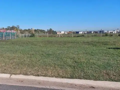 Venta de lote interno en San Sebastián área 13, Pilar