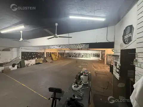 Galpon en Alquiler en Abasto, USD 2.200