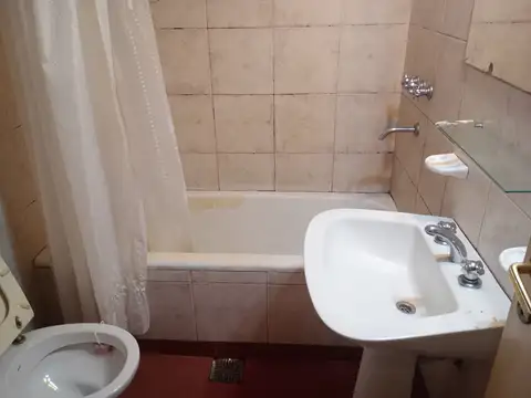 PH 3 AMBIENTES EN VENTA SIN EXPENSAS EN PLANTA BAJA.