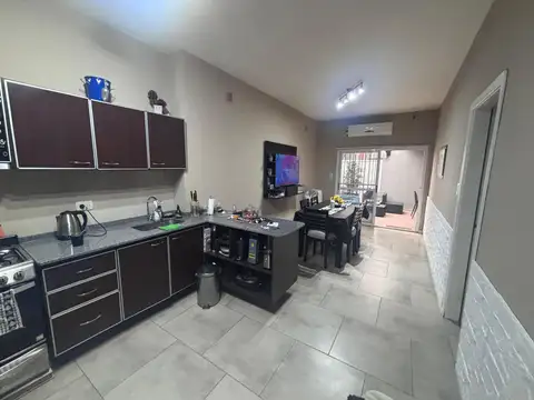 Casa en Alquiler con 1 cochera