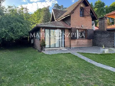 Casa Quinta en Francisco Alvarez, Moreno