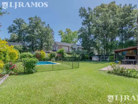 CASA CON DOBLE LOTE EN EL BARRIO CERRADO LA CHACRA, EN SAN FERNANDO