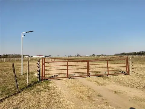VENTA/ TERRENO ESQ./ LOTEO LOS TEROS/ BELLA ITALIA