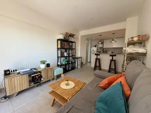 DEPARTAMENTO MONO CON AMENITIES Y COCHERA CASEROS