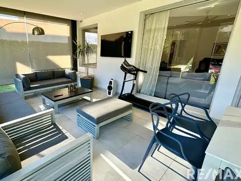 Casa en Venta en Belen De Escobar, USD 550.000