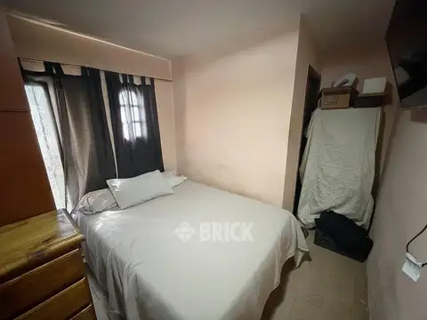 Depto Tipo Casa en Venta 40 años
