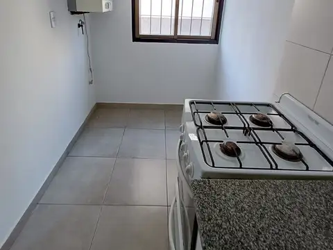 Departamento en Alquiler en Avellaneda, $ 550.000