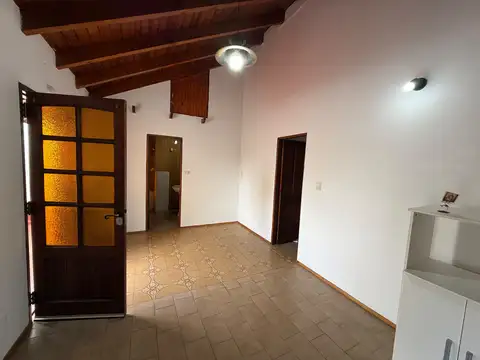 Oscar Salguero 2800, Piso 1