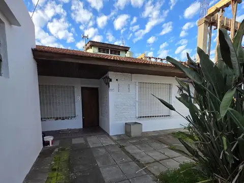 Casa con Jardín y 2 dormitorios | Salta al 2900