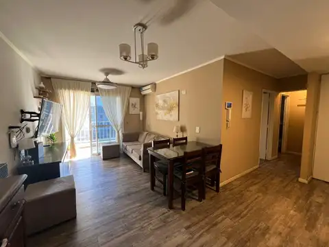 VENTA HERMOSO DEPARTAMENTO