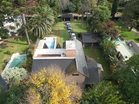 Casa en Venta en Barrio Parque Leloir, USD 500.000