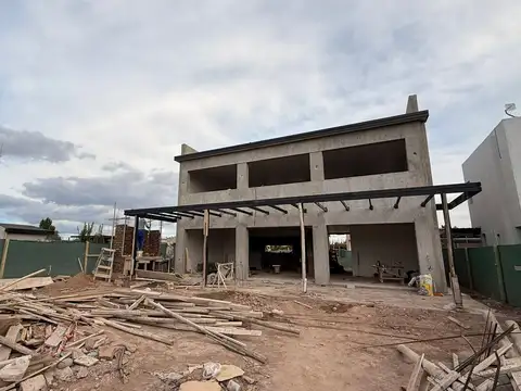 Casa en Venta en Barrio Privado Pueblo Malbec 3 dormitorios 