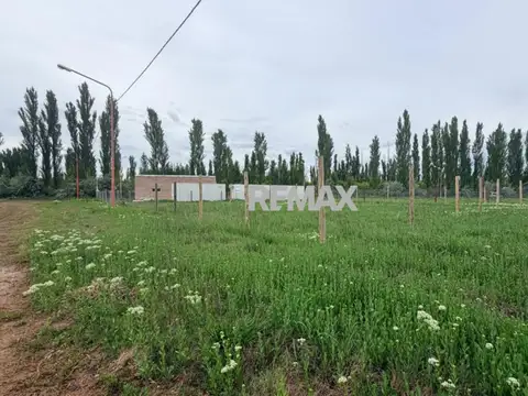 Terreno en Venta en Contralmirante Cordero, USD 15.000