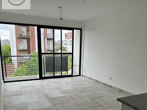 Hermoso Departamento en el Centro de Morón