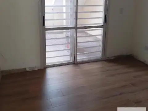 Monseñor Benoit Haefreingue e/ Grito de Alcorta y Charcas