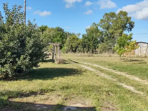 Casa en venta - 3 Dormitorios 2 Baños - Marcos Paz