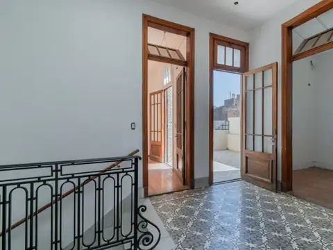 Venta Ph 4 ambientes con balcón.