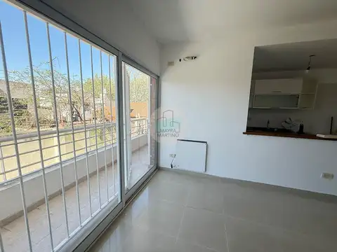 Departamento en Alquiler en Ciudad De Tigre, $ 820.000