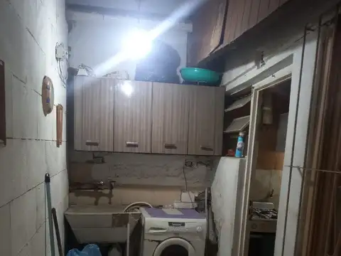 "CASA DIVIDIDA EN 3 VIVENDAS"