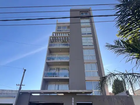 MONOAMBIENTE EN VENTA CON BALCÓN - BUENA UBICACIÓN EN REMEDIOS DE ESCALADA
