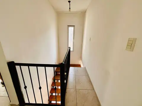 Depto Tipo Casa en Venta en Los Polvorines, USD 68.000