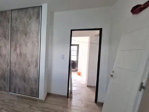 Depto Tipo Casa 3 ambientes con 1 baño