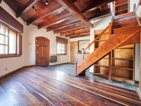 Depto Tipo Casa en Venta de 3 ambientes