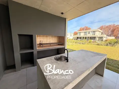 Casa en Venta en Pilara, USD 698.000