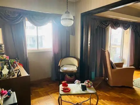 Departamento en Venta en Flores, USD 185.000