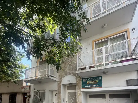 Monseñor Rómulo Di Giorno 200