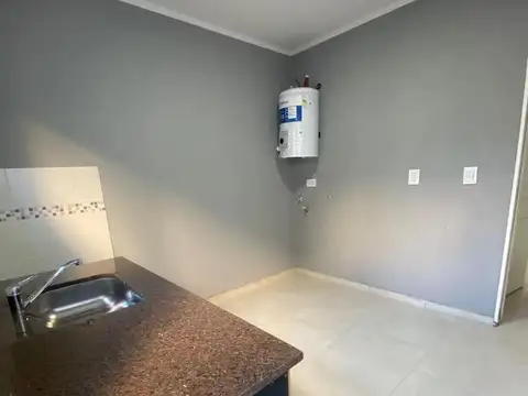 Casa en Alquiler en Los Polvorines, $ 750.000