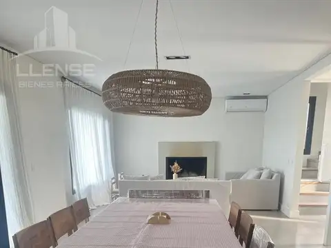 Casa en Venta en Pueblos Del Plata - Sebastian Gaboto, USD 385.000