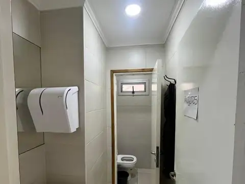 Local en Venta en Terminal, USD 450.000