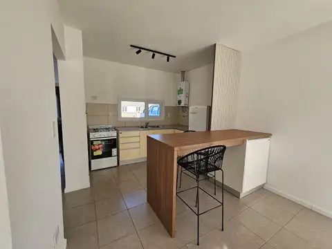 Duplex 4 dorm 3 baños La Falda Cipolletti Apto credito