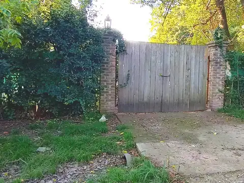 esquina Tobago y Congreso