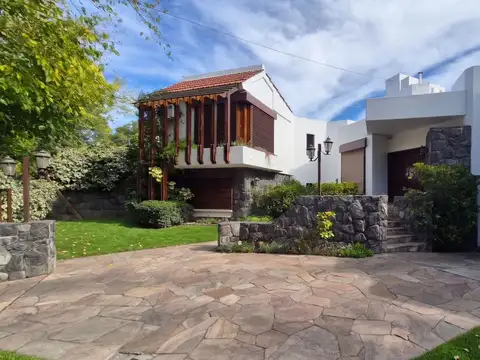 Casa en Venta en Mendoza, Capital