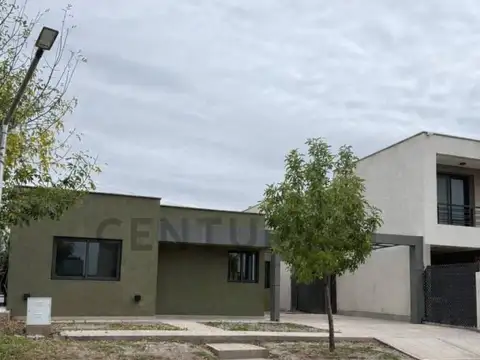 CASA EN VENTA BARRIO PRIVADO "OLIVOS DEL TORREON"