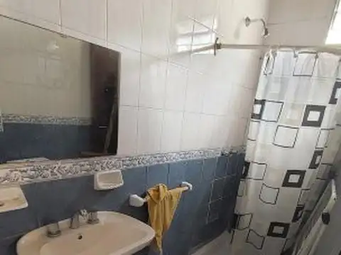 Depto Tipo Casa en Venta 45 años