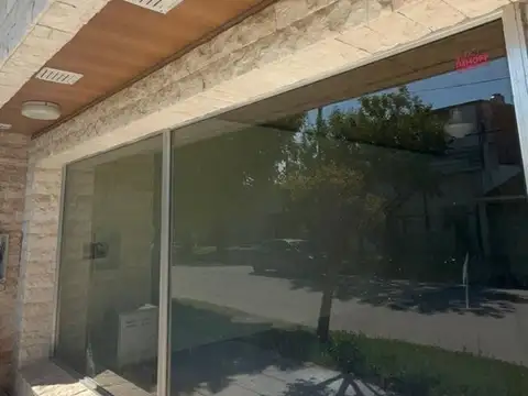 EN VENTA  LOCAL COMERCIAL + GALPON -SAN JMO  NORTE