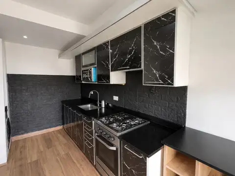 Departamento en Alquiler con 1 cocheras