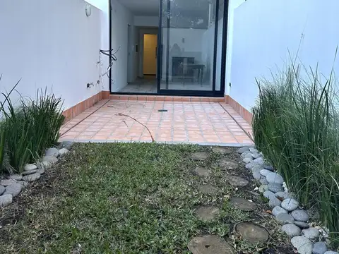 Departamento en Venta en Chacarita, USD 159.800