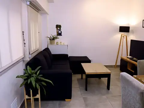 Depto Tipo Casa en Venta de 1 dormitorio
