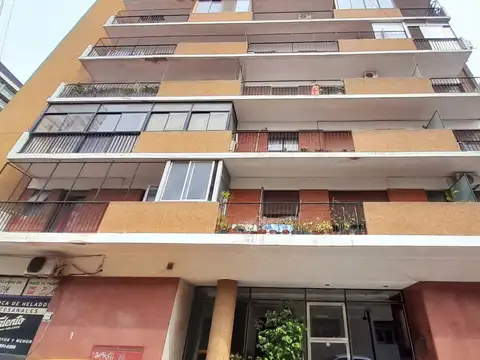 Florida Mitre - Departamento 2 amb con balcón y vista abierta!