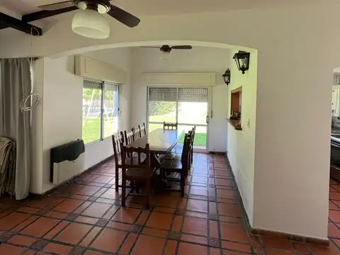 Casa en Venta en Oliveros, USD 240.000